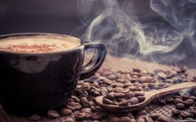  نوشیدن بیش از ۶ فنجان قهوه در روز خطرناک است