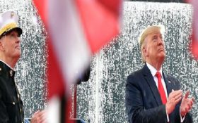 گاف‌های تاریخی و عجیب ترامپ این بار در مراسم استقلال آمریکا