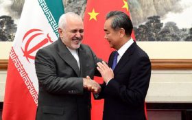 وانگ یی: ایران باید از پاداش اجرای برجام بهره مند شود