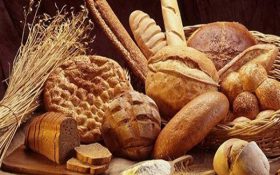 کدام نان را مصرف کنیم؛ سنتی یا صنعتی؟/ مناسب‌ترین نان برای سبد غذایی خانوار