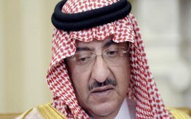 ولیعهد معزول سعودی پس از ماه‌ها در انظار عمومی ظاهر شد