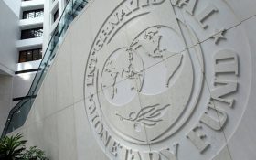 صندوق بین‌المللی پول: تحریم‌های آمریکا تاثیر تازه‌ای بر اقتصاد ایران نخواهد گذاشت