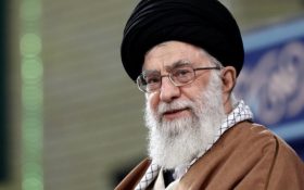 بازدید رهبر معظم انقلاب از نمایشگاه شرکت‌های دانش‌بنیان و فناوری‌های برتر