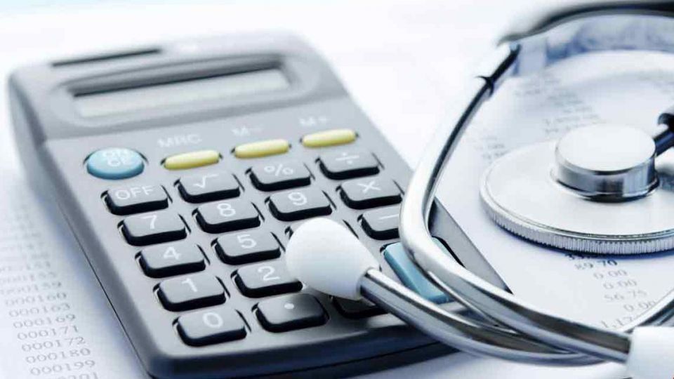 کمیسیون تلفیق بودجه پزشکان را مکلف به پرداخت مالیات کرد
