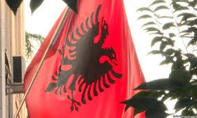 آلبانی دو دیپلمات ایران را اخراج کرد