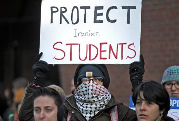 چرایی ممانعت آمریکا از ورود دانشجویان چینی و ایرانی به خاک این کشور