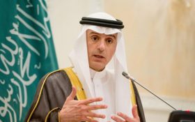 وزیر سعودی:‌ حق مجهز شدن به تسلیحات اتمی را محفوظ می‌داریم