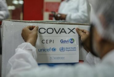 درخواست یونیسف از انگلیس برای اهدای واکسن کرونا به کشورهای دیگر