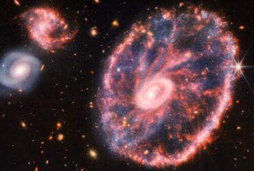 تلسکوپ جیمز وب از تولد ستاره در یک کهکشان عجیب عکس گرفت