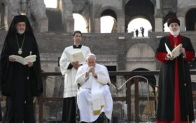 پاپ و دیگر رهبران مذهبی خواستار پایان دادن به “کابوس اتمی” شدند