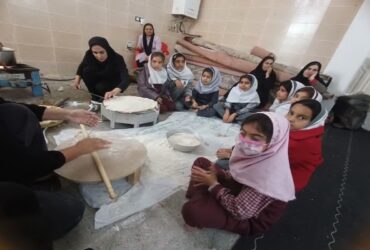 هر استان بر اساس بوم ومحیط جغرافیایی خود محتوای درسی تولید کند