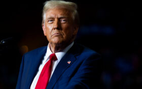 ترامپ | دستور بررسی توقف کمک‌های تسلیحاتی به اوکراین